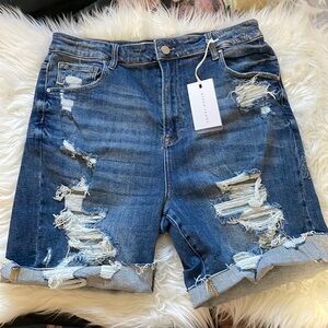 Risen high rise Bermuda denim shorts